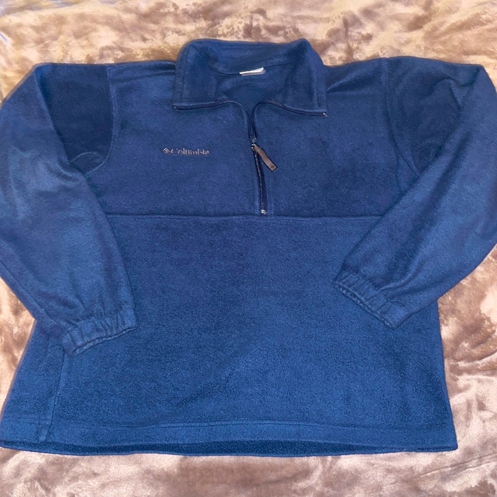 Columbia pullover